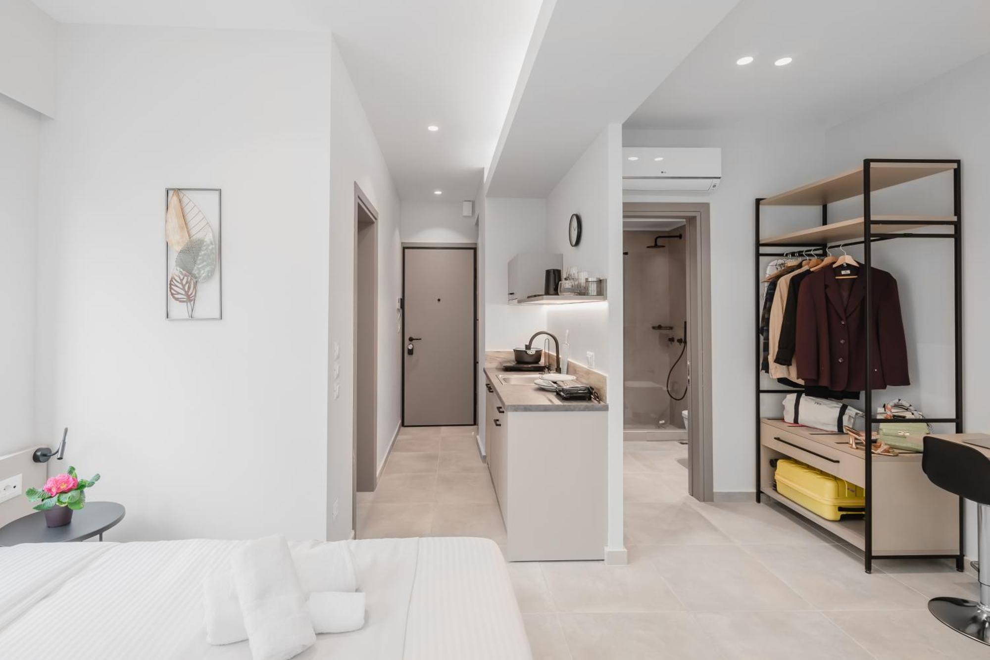 Ela Five Residences Apartment *