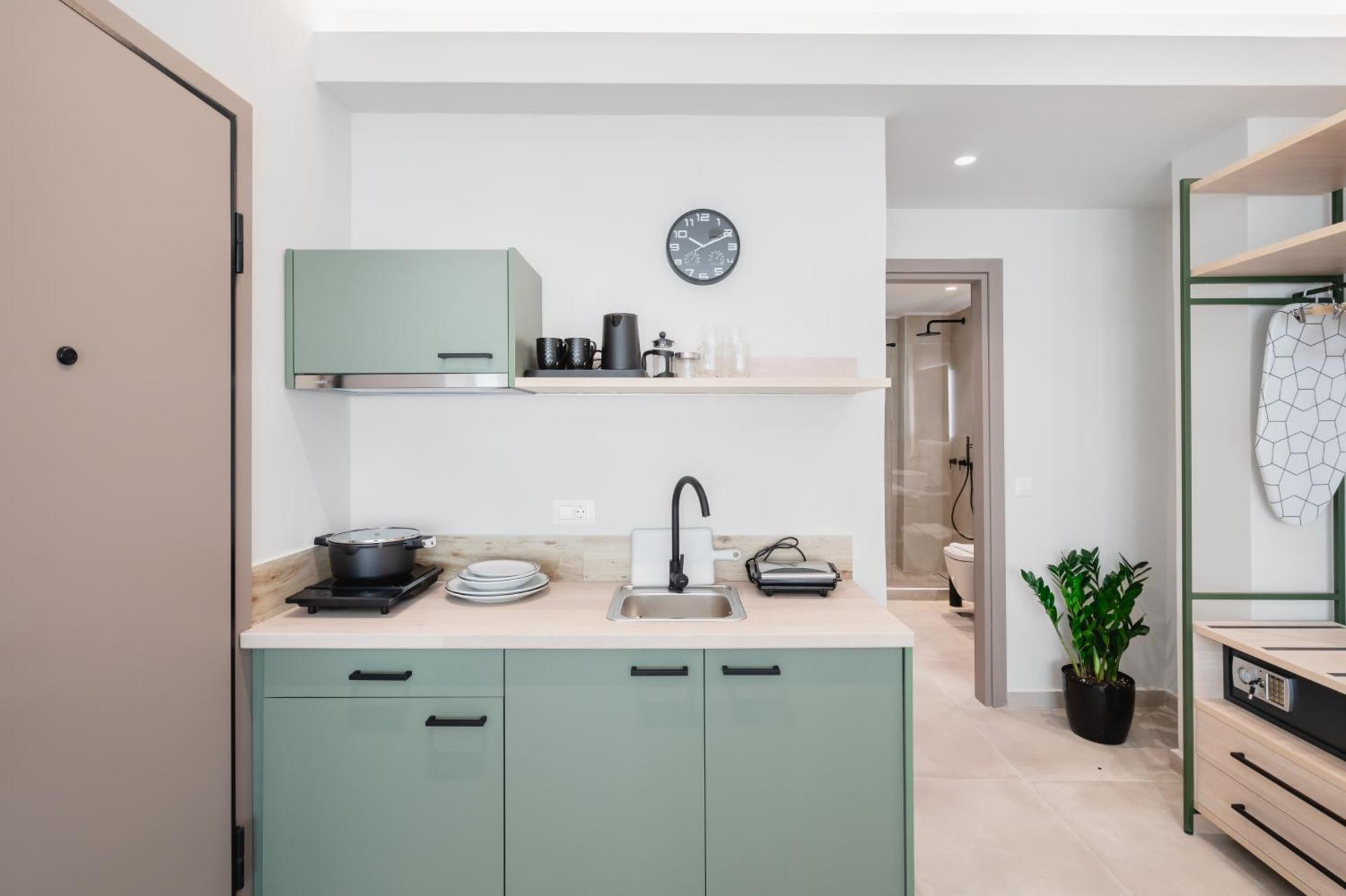 Apartment Ela Five Residences