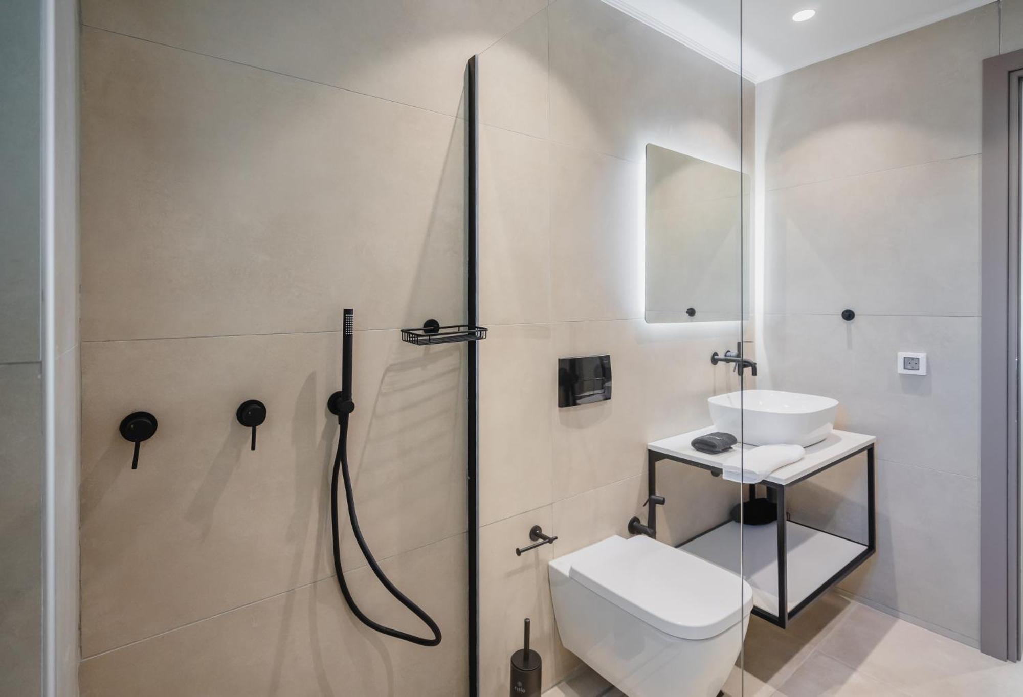 Apartment Ela Five Residences *